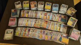 2.000+ Pokémon Holo Cards Japanese Mear Mint