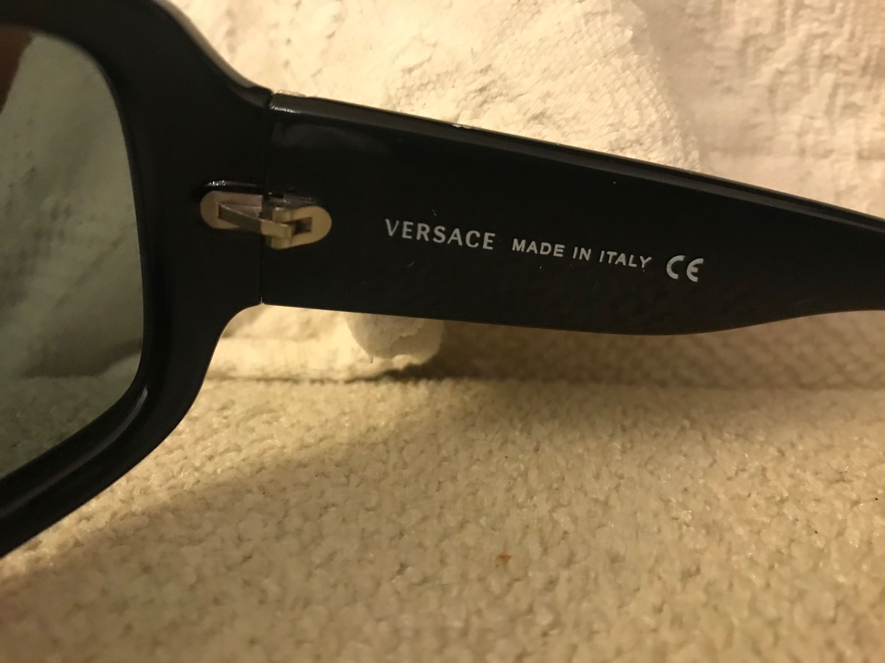 Versace Lunettes & Verres: Versace sunglasses total black – Neuf (Voir description) à Zürich par burcak01 2