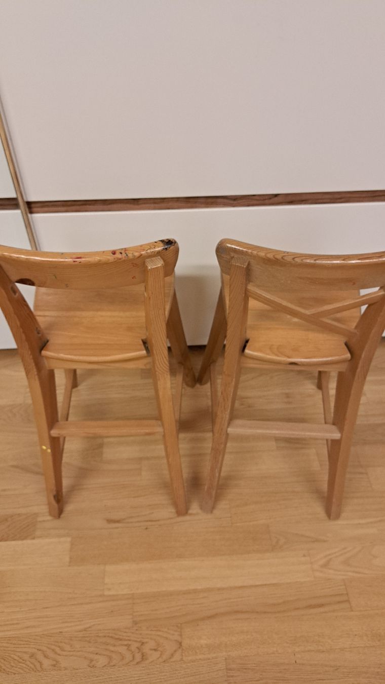 Ikea Seggioloni: Kinderhochstühle 2 Stück – Usato da Gipf-Oberfrick venduto da posuine 1