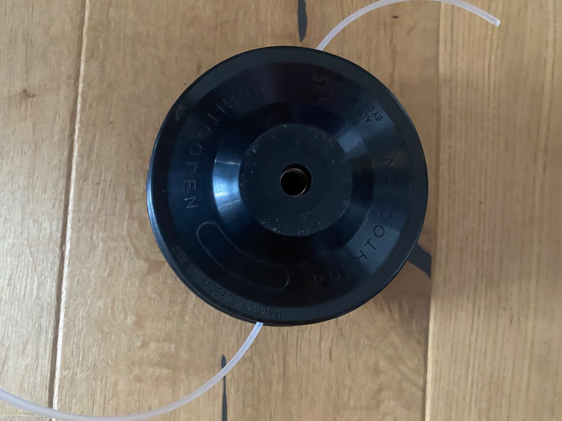 Tutte le macchine: Universal Trimmer, Fadenkopf M10 Linksgewinde – Nuovo (secondo la descrizione) da Emmenbrücke venduto da hintia 1