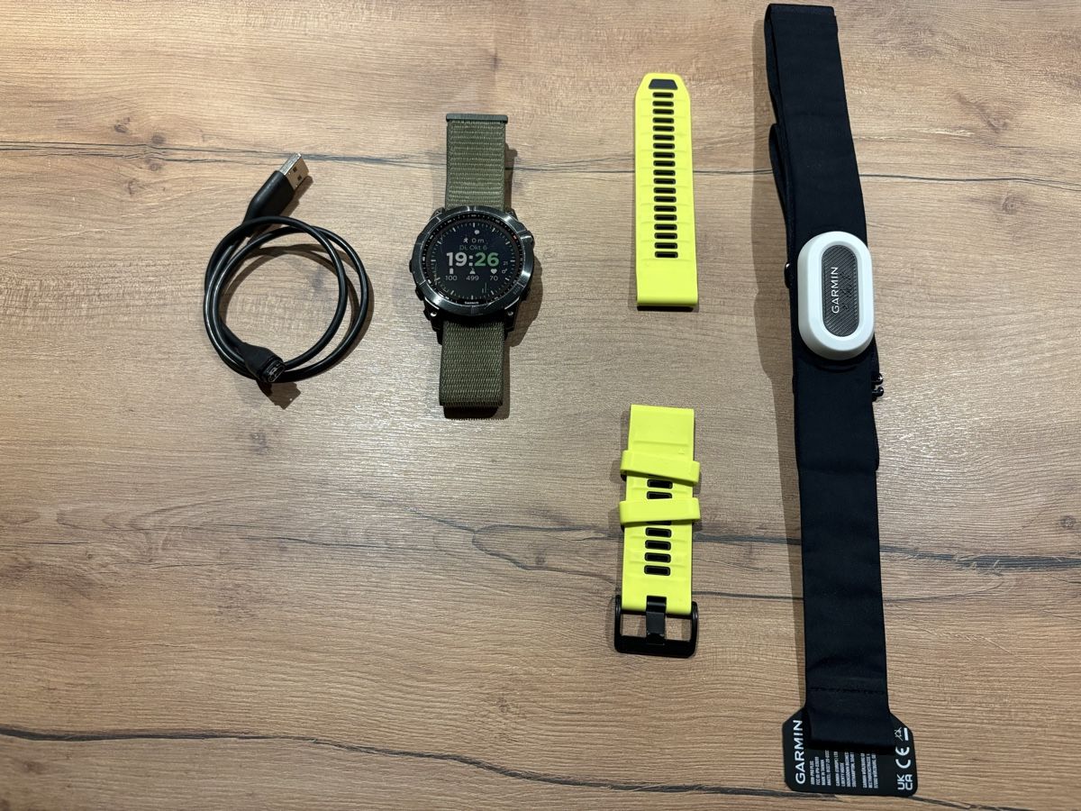 Garmin Smartwatch: Garmin Fenix 7X SOLAR mit HRM-Pro Plus Set – Usato da Zauggenried venduto da spade079