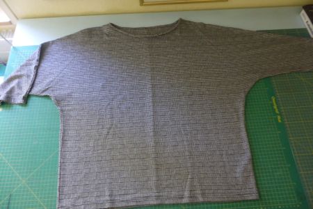Tolles Damen - Top - Oberteil grau Gr. 42 - 44  - ab Fr. 2.-