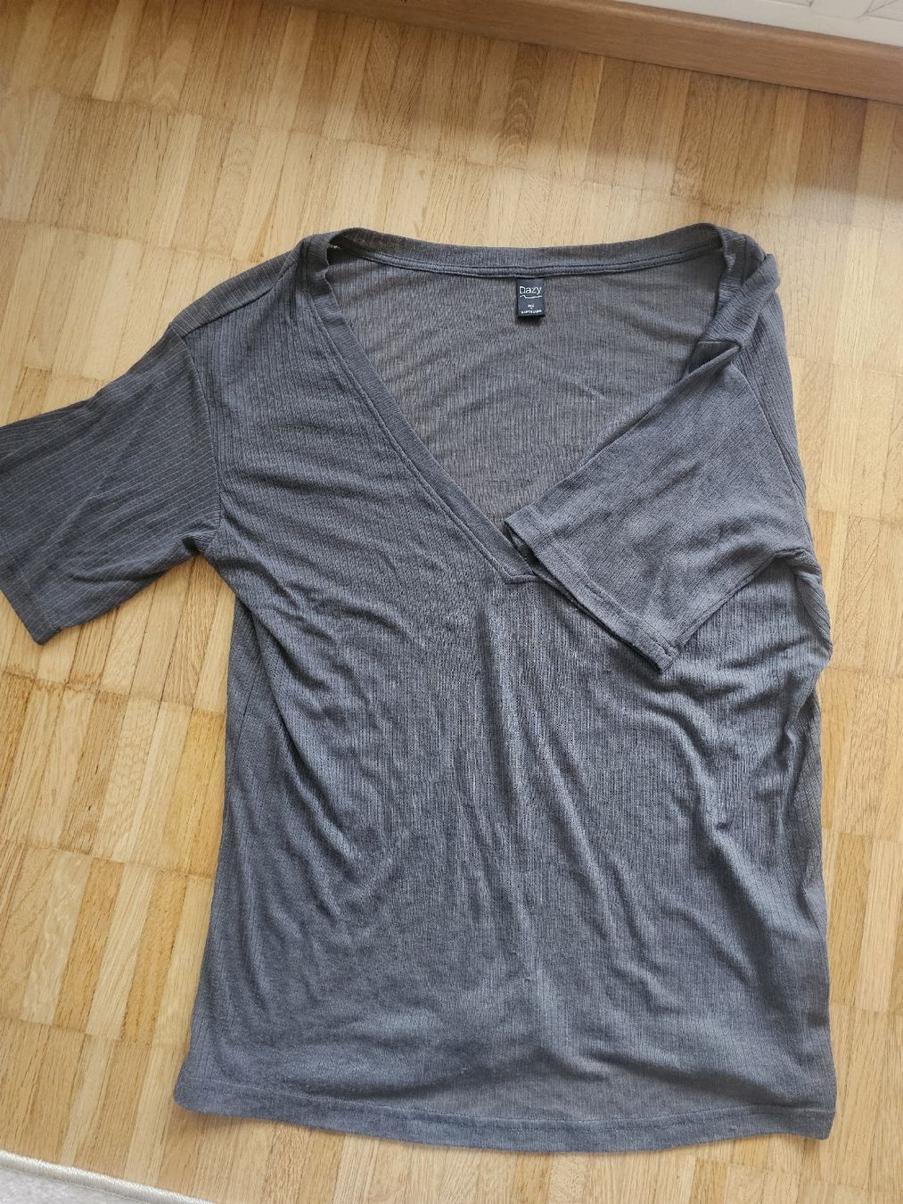 T-Shirts: leichtes Überwurf- Tshirt – Neu (gemäss Beschreibung) aus St.Gallen von amaka01 1