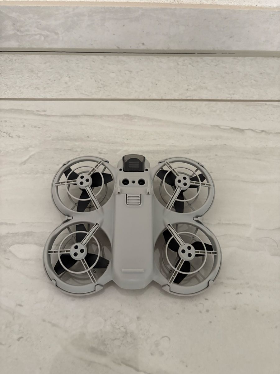 DJI RC Modellbau: DJI Neo - Mini drone + étui – Gebraucht aus Bussigny von has_w66y 5