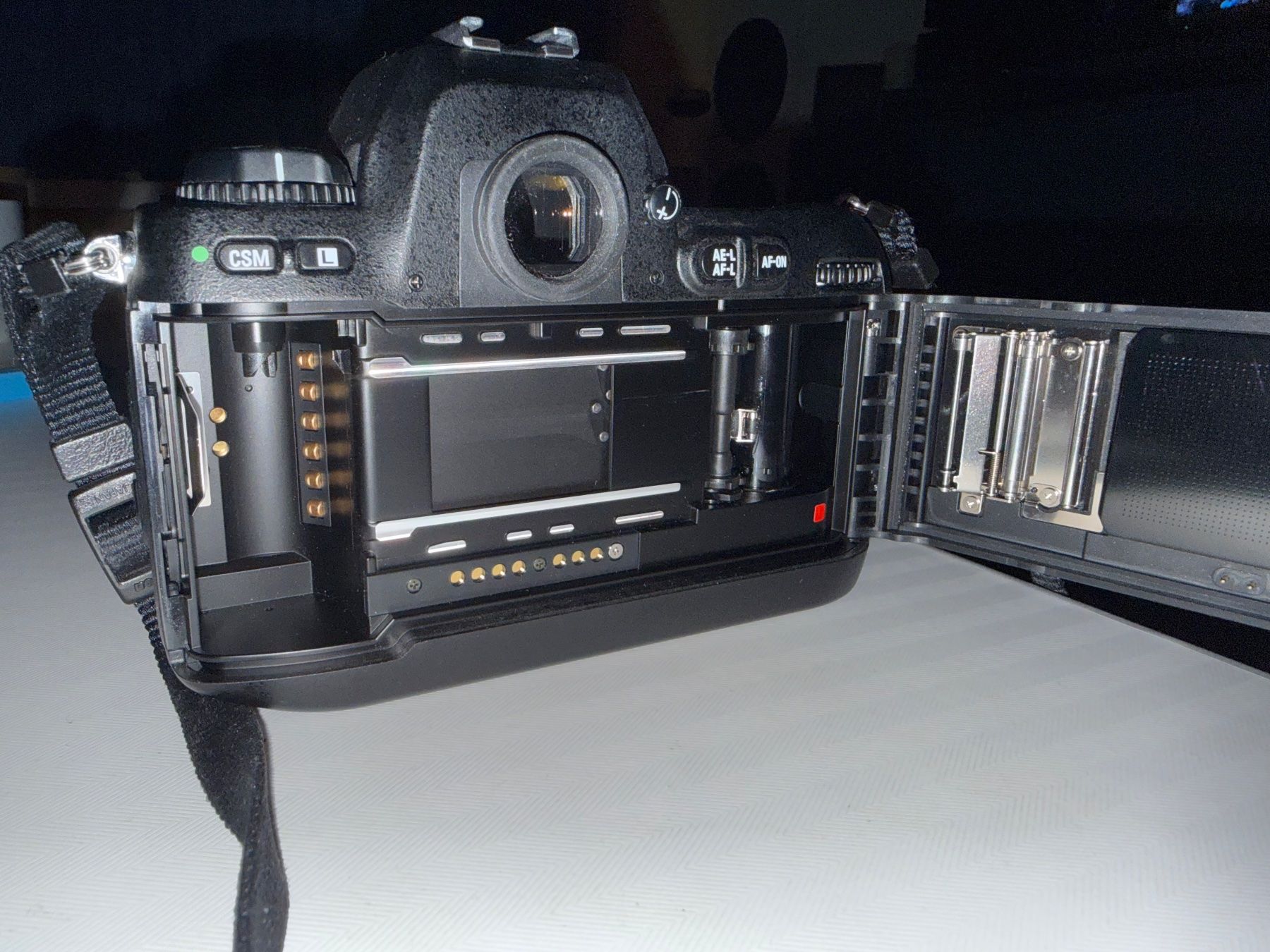 Nikon Appareil photo: Nikon F100 – D'occasion à Ennetbaden par Data_100 4