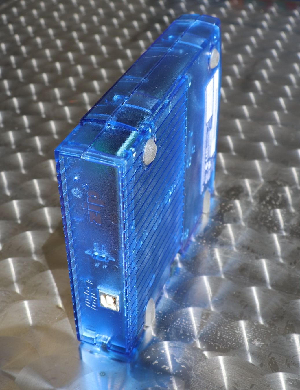Dischi rigidi: IOMEGA ZIP 100 MB External Drive USB – Usato da Diepoldsau venduto da Hanskuster 1