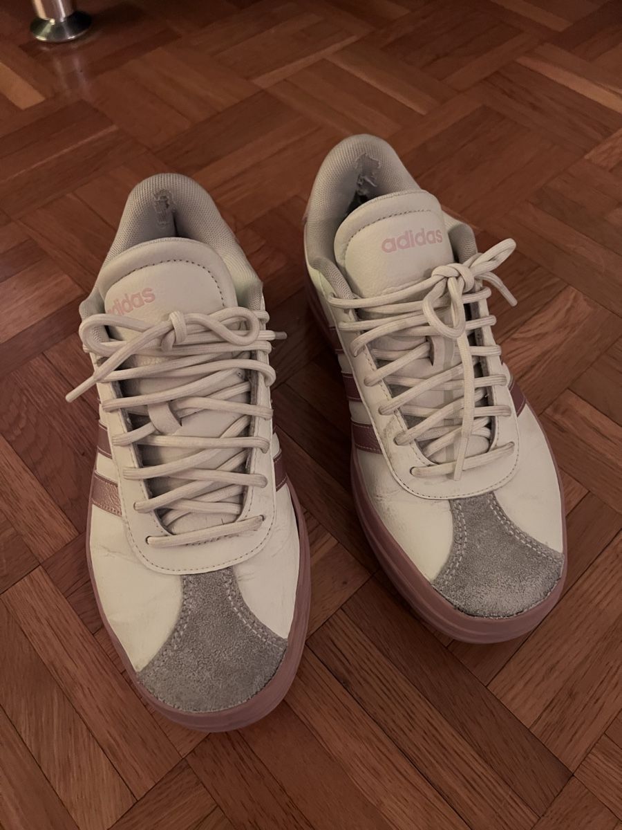 Schuhe für Mädchen: Adidas Turnschuhe Größe: 38 2/3 – Gebraucht aus Volketswil von Latinozh5 2
