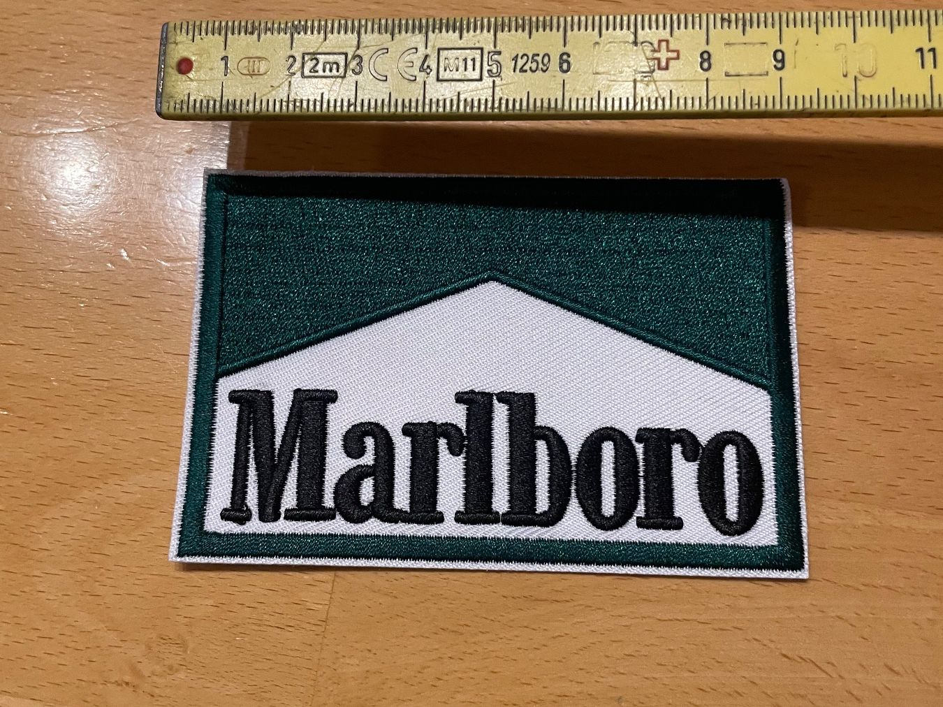 Toppe: Marlboro Patch Sticker Aufnäher 966 – Nuovo (secondo la descrizione) da Horn venduto da abutre72