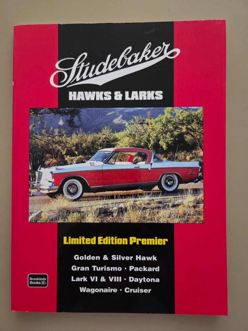 Libri: STUDEBAKER Hawks & Larks - Buch von Brooklands – Usato da Wilen b. Wollerau venduto da 4banger