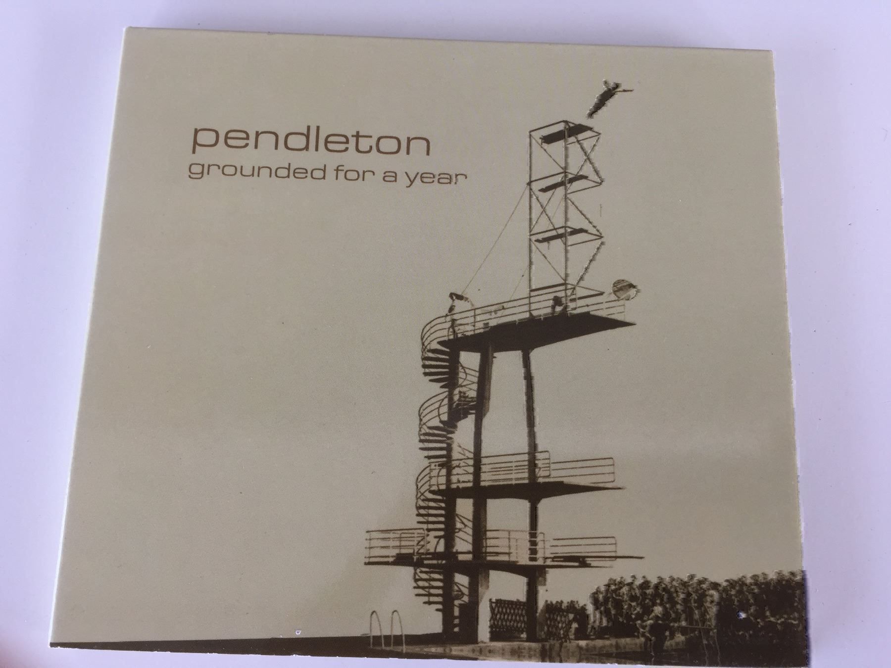 CD: Pendleton - Grounded for a year – Usato da Rüti ZH venduto da alumedien