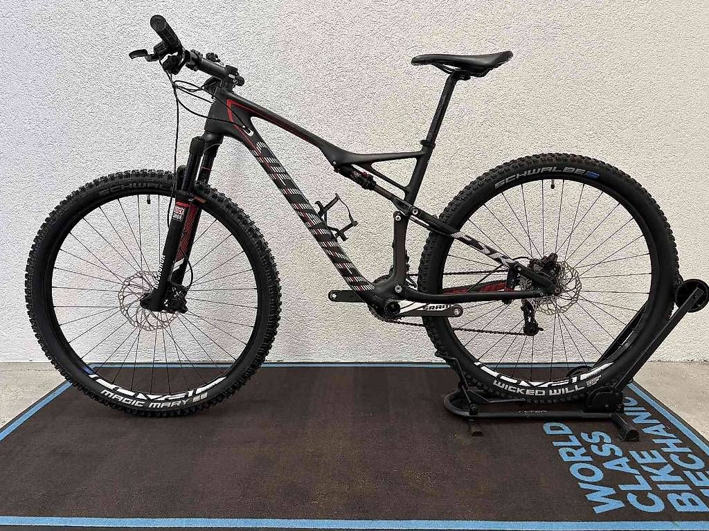 Velos: Specialized Comp FSR Occasion – Gebraucht aus Bévilard von Palouette 2