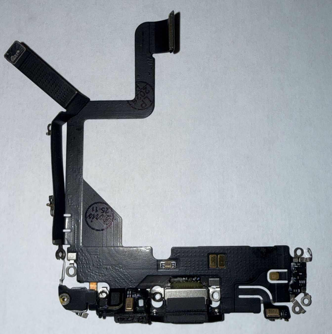 Apple Caricabatterie: Connecteur de charge Iphone 14 pro originale – Nuovo e nell'imballaggio originale da Leukerbad venduto da ray_lyv7