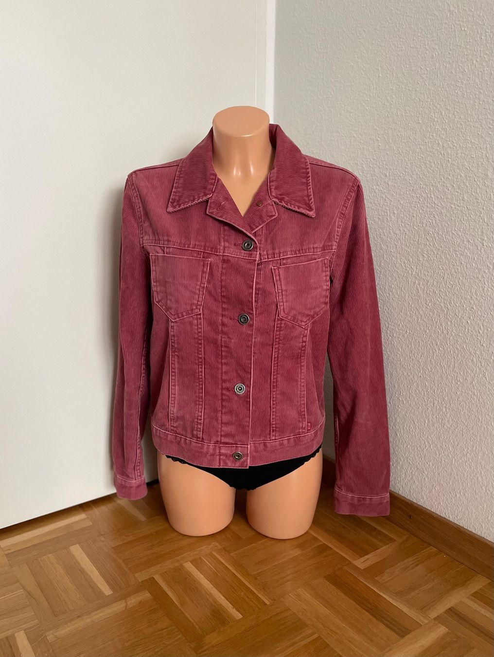 Jacken: Mustang Jacke Gr. M (S) – Neu (gemäss Beschreibung) aus Rüfenacht BE von Anele_13 1