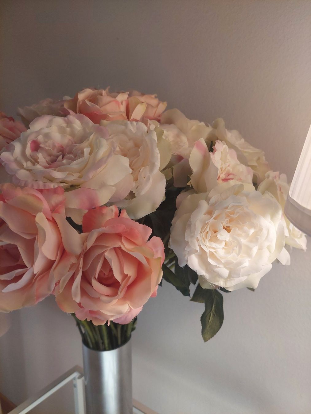Coop Tutte le decorazioni: Grosse Textilrosen (Twint: ja) – Usato da Ostermundigen venduto da BagsAndMore 2