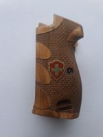Nussbaum Griffschalen für die Sig P210 