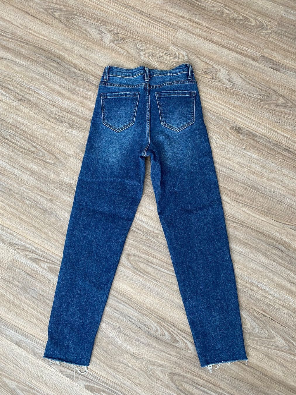 Pantaloni: Mom Jeans – Nuovo (secondo la descrizione) da Berikon venduto da rio_9mr5 1