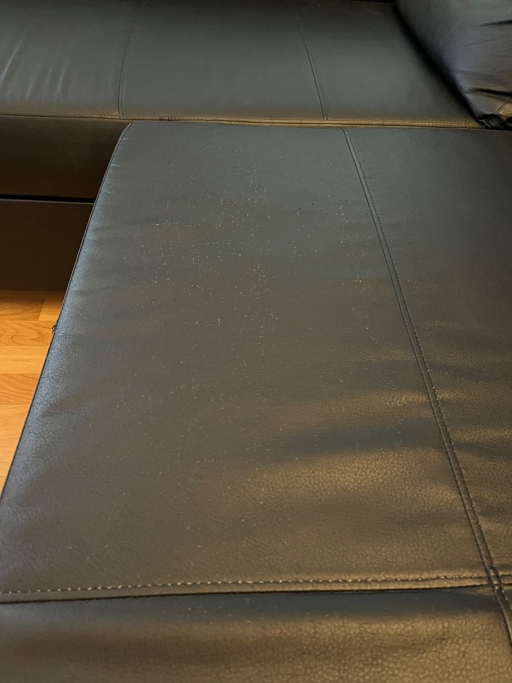 Divani: Kunstleder Sofa Ikea – Usato da Utzenstorf venduto da mei_y52x 4