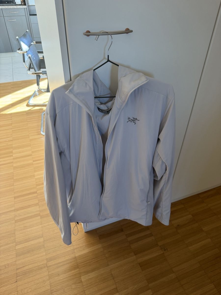 Arcteryx Jacken: Arc'teryx windshell – Neu (gemäss Beschreibung) aus Bolligen von _Kaiser 1