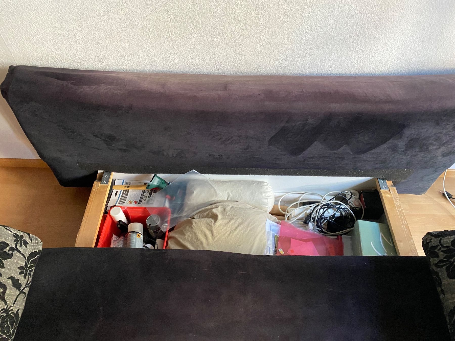 Sofas: Canapé – Gebraucht aus La Neuveville von e_perriard 1