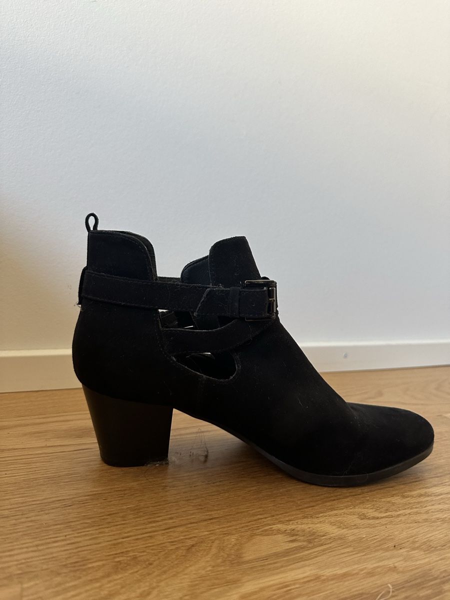 Scarpe per cavalli: Bottines noires – Nuovo (secondo la descrizione) da Lausanne venduto da sou_w9bl 1