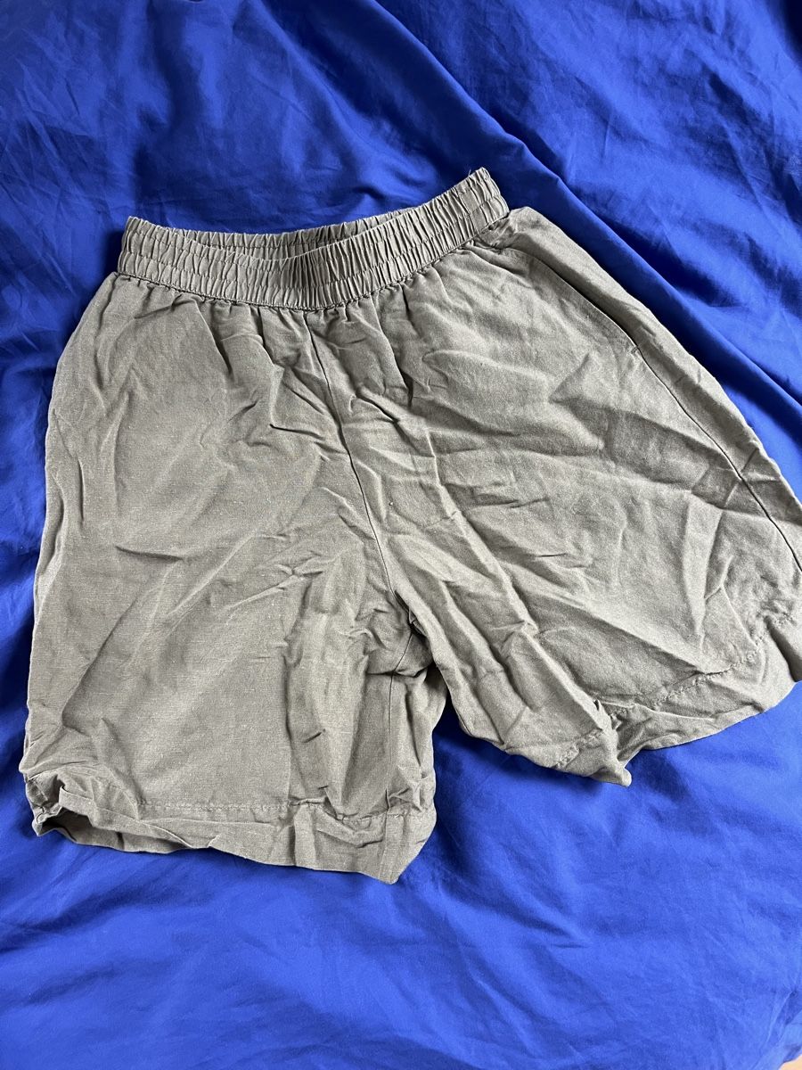 Manor Hosen: Olivgrüne Leinenhose Manor – Gebraucht aus Winterthur von buyerricard