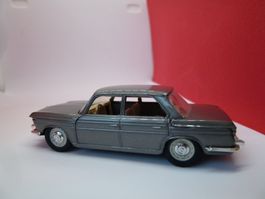 BMW 2000 ( = sehr rar !! ) silber von Elicor - Räder fix