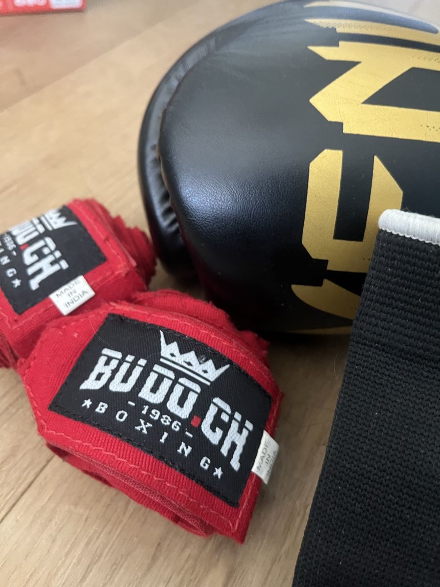Protezioni & Imbottiture: Lot affaire de kick boxing  – Usato da Rossens FR venduto da yan_l5r9 1
