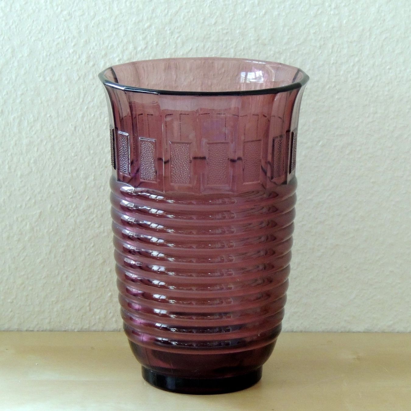 Lambert Vasi & Recipienti: Vase art déco, modèle Benoît, Val St-lambert, Luxval, 1930s – Usato da La Chaux-de-Fonds venduto da Helene2300 3