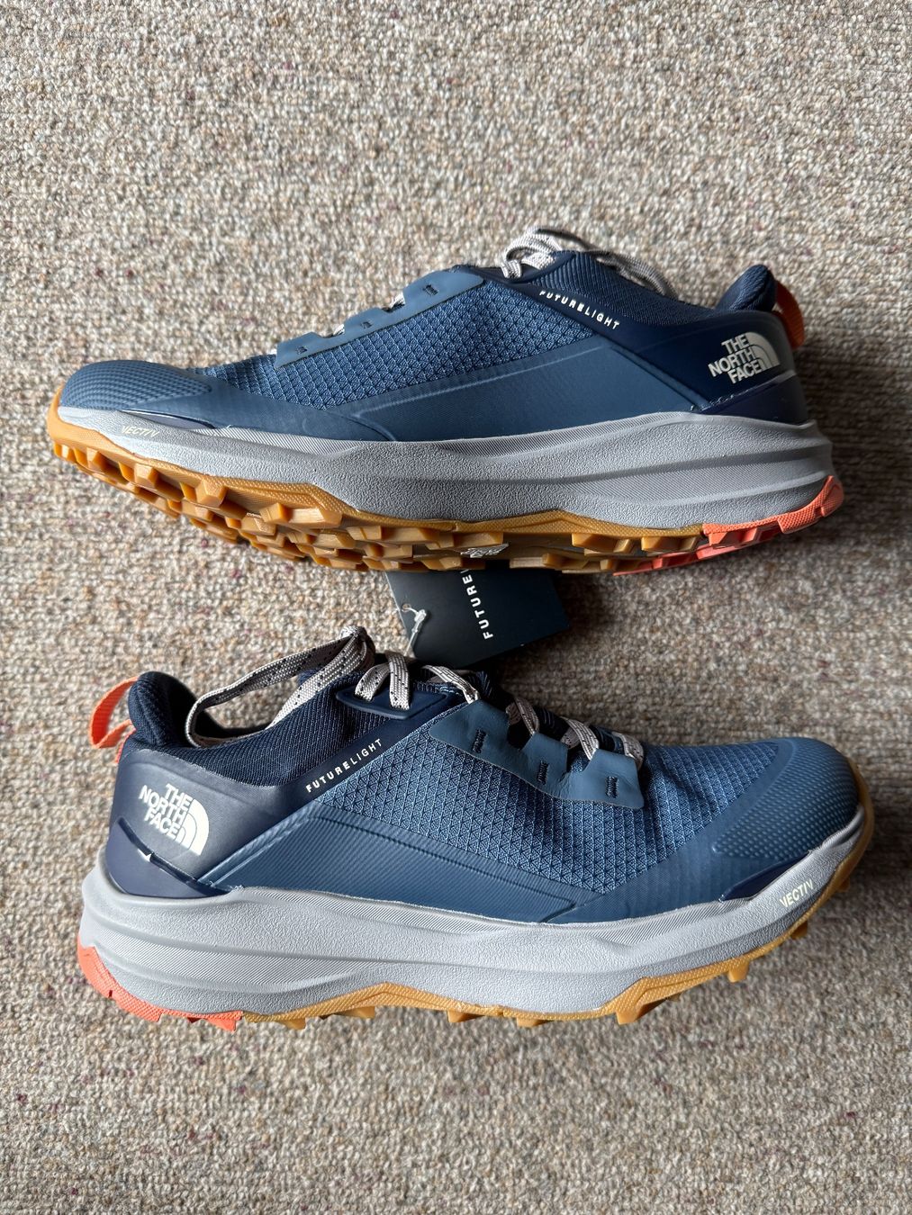 North Face Scarpe da donna: North Face Vectiv Exploris2 Futurelight Damen Gr. 40.5/UK7.5 – Nuovo e nell'imballaggio originale da Thun venduto da dane_pao
