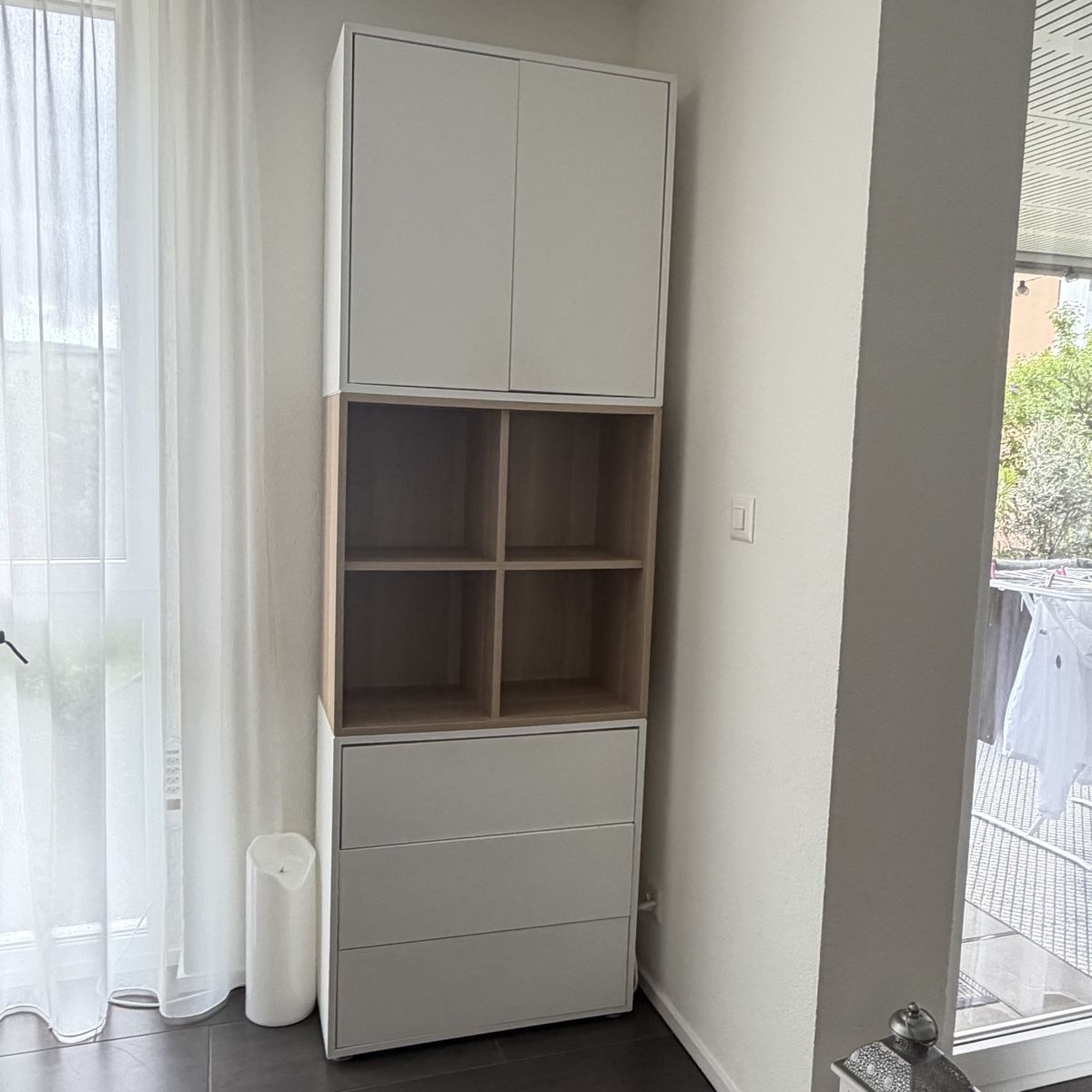 Schränke: Stilvoller IKEA Schrank – Gebraucht aus Küsnacht ZH von sve_5ypd
