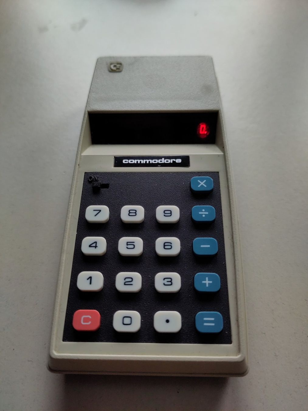 Commodore Calcolatrici tascabili: Commodore 784D Taschenrechner – Usato da Balsthal venduto da oli74 1