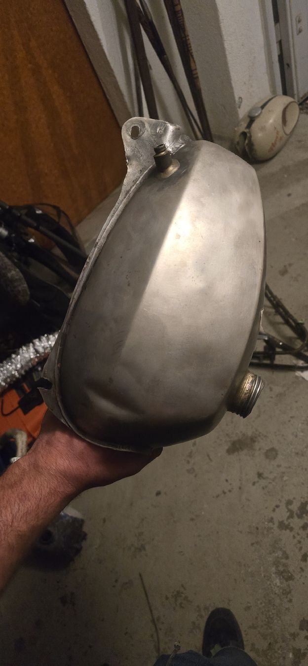 Accessori per altri veicoli: Mofa Töffli Tank Allegro – Usato da Ibach venduto da Speedrace 2