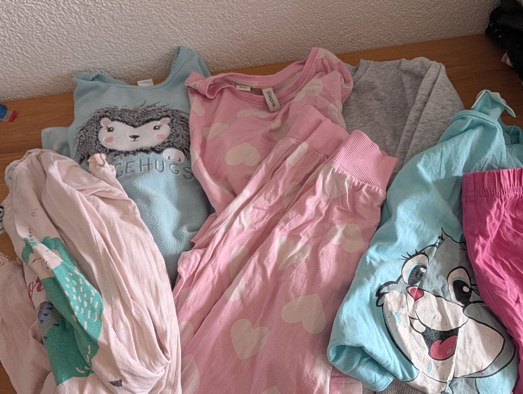Lotti & Set di vestiti: Kleiderpaket Mädchen Gr. 128/134 – Usato da Albinen venduto da otiliav 6