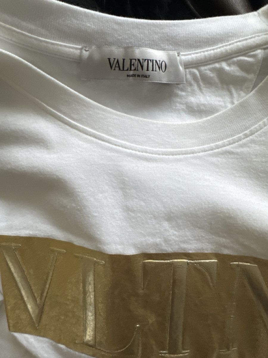 Valentino T-shirt: Valentino T-Shirt – Usato da Rotkreuz venduto da Mini_mela33 5