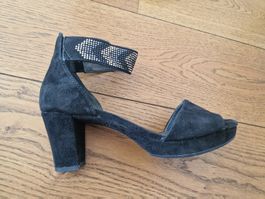 Gabor Sandalen schwarz Gr. 38.5 Wildleder guter Zustand