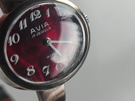 710 Avia 17 Jewels Damenuhr