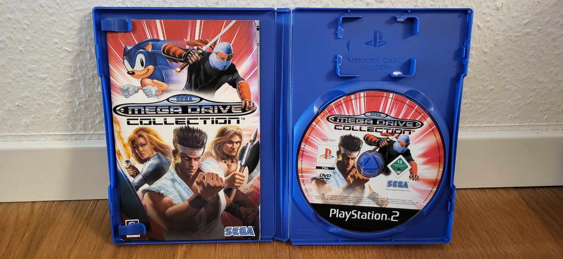 Sony Giochi: PS 2 - Sega Mega Drive Collection – Usato da Münsingen venduto da DigitaleSpielecke 2