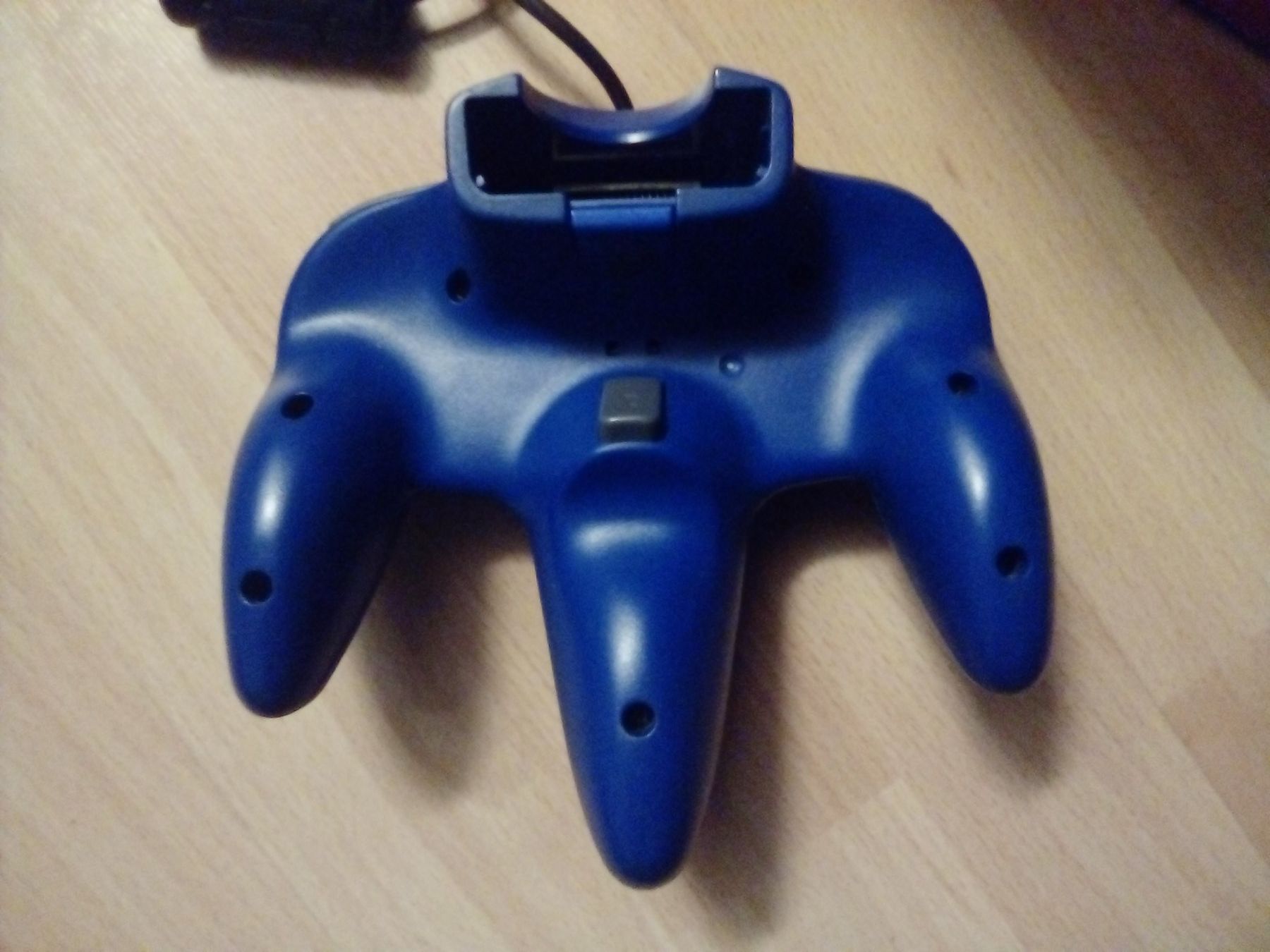 Nintendo Controller: Originaler Nintendo 64 Controller Blau mit OVP/CiB – Usato da Winterthur venduto da Colonica 2