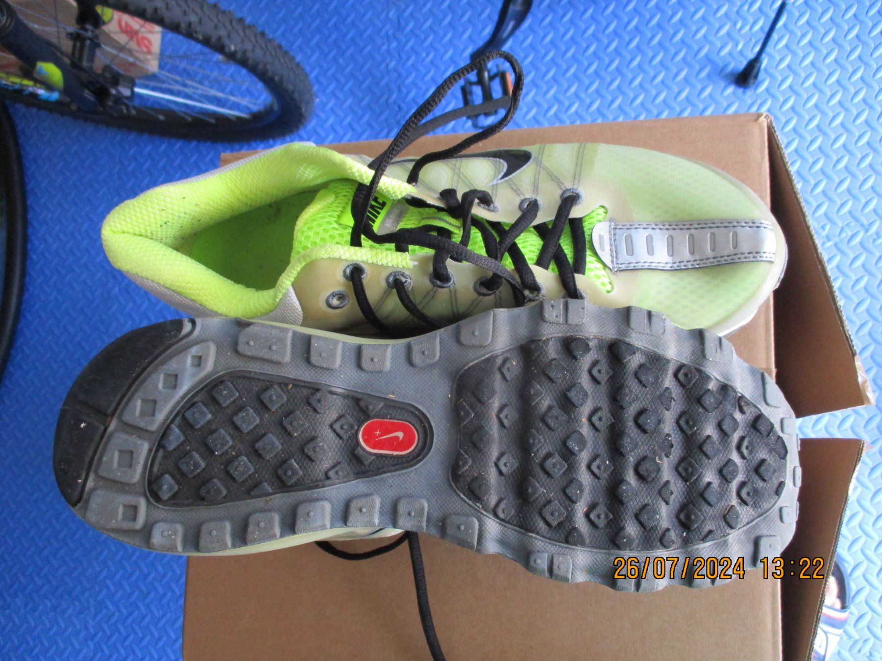 Nike Scarpe da uomo: NIKE AIR-SPORT GR. 45 – Usato da Safenwil venduto da universum78 1