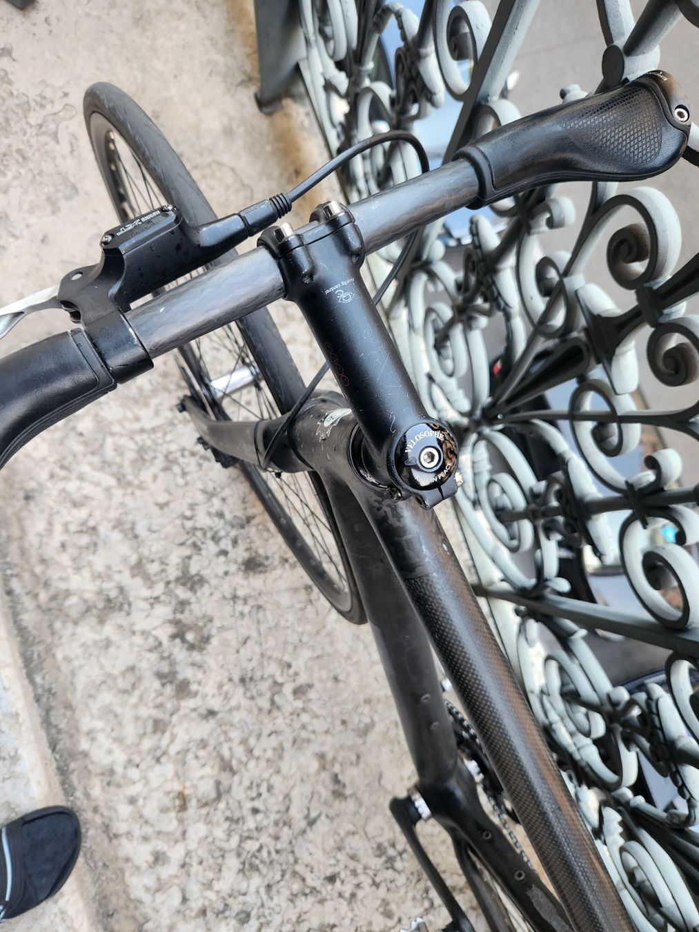 Vélos: Vélo full Carbon - État impeccable! – D'occasion à Genève par far_5sdy 5