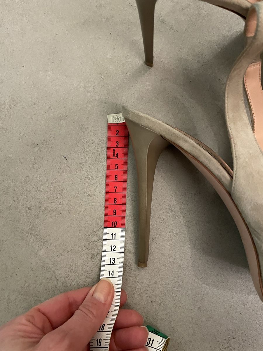 Damenschuhe: Pumps – Gebraucht aus Zunzgen von mel_y6w2 7