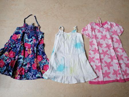 3 süsse Sommerkleider Gr. 104
