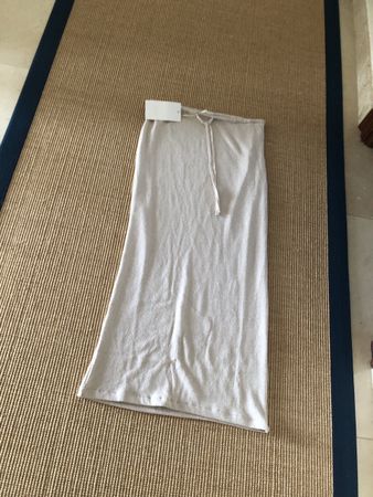 Zara Strickrock. Beige. Gr. S. Neu!