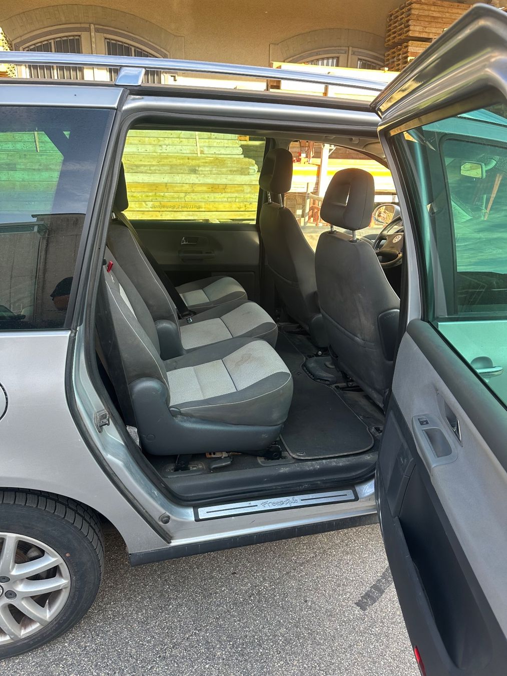 VW Automobili: VW Sharan 2.0 TDI 4 Motion – Difettoso da Langnau i. E. venduto da Staelang 8