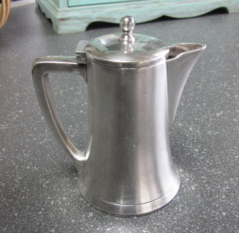 Berndorf Caraffe: Versilbertes Rahmkrüglein, Dössegger St. Gallen, 15 cl – Usato da Bischofszell venduto da Pfau0 1