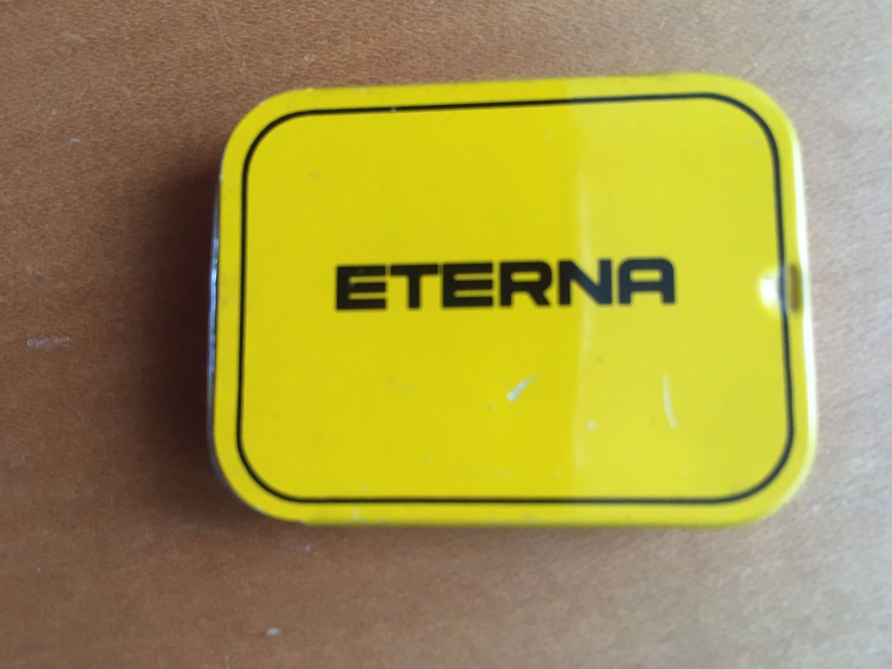 Eterna Barattoli: Kleine Eterna Schachtel – Usato da Lyss venduto da Punktum01