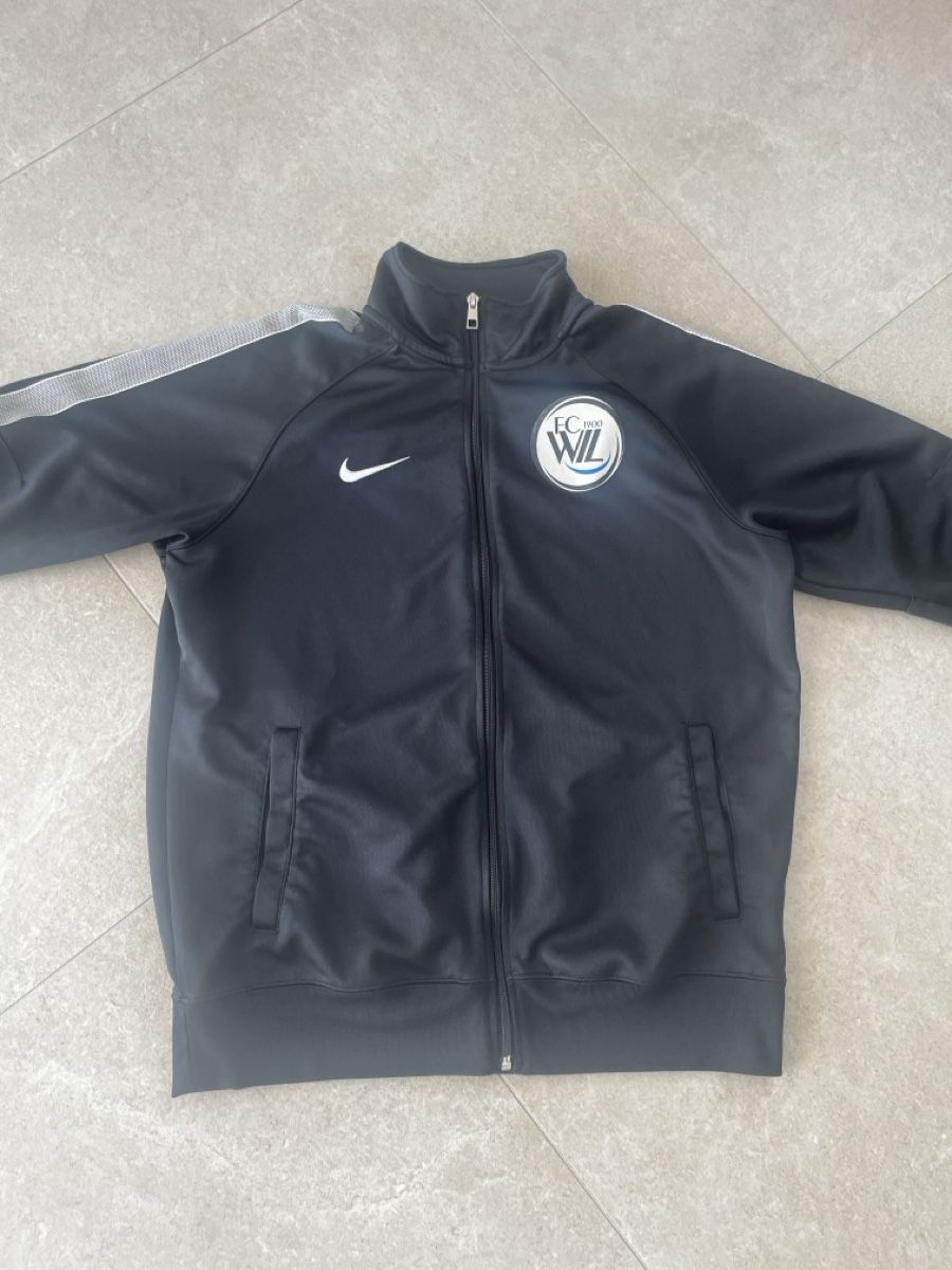 Nike Giacche: Jacke FC Wil Nike M – Usato da Genève venduto da jon_ydl8 1