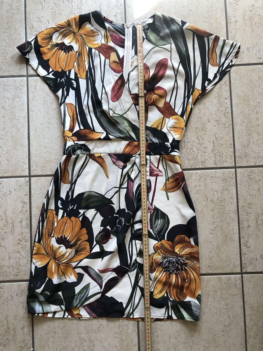 Robes: Kleid - 36 – D'occasion à Chêne-Bourg par sienna8245 3