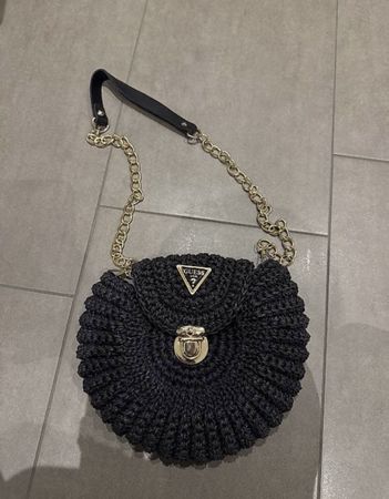 Handgestrickte Tasche