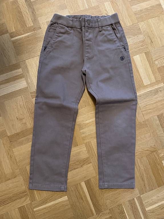 Lotti & Set di vestiti: Kinderkleider - Paket Grösse 116 - 122 – Usato da Weiningen ZH venduto da cataleya21 1